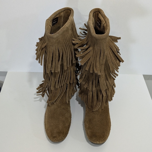 Minnetonka Triple Fringe Moccasin Boots - Size 8 Womens - Brown Tan - Picture 4 of 8